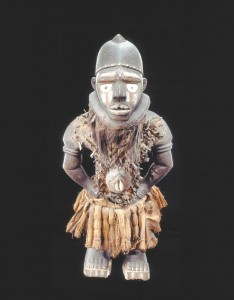 Yombe peoples, Mayombe, Lower Congo, DRC, Anthropomorphic power figure, nkisi nkondi,19th century, collection RMCA Tervuren, EO.0.0.7777.