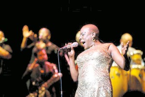 Sharon Jones in the documentary 'Miss Sharon Jones!' (Starz Digital)