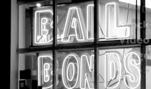 bail-bond-neon-sign-061719